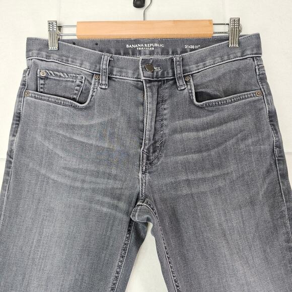 Banana Republic Traveler Dark Vintage Wash Grey Jeans 31x30 Slim Fit 2021 - Picture 2 of 9